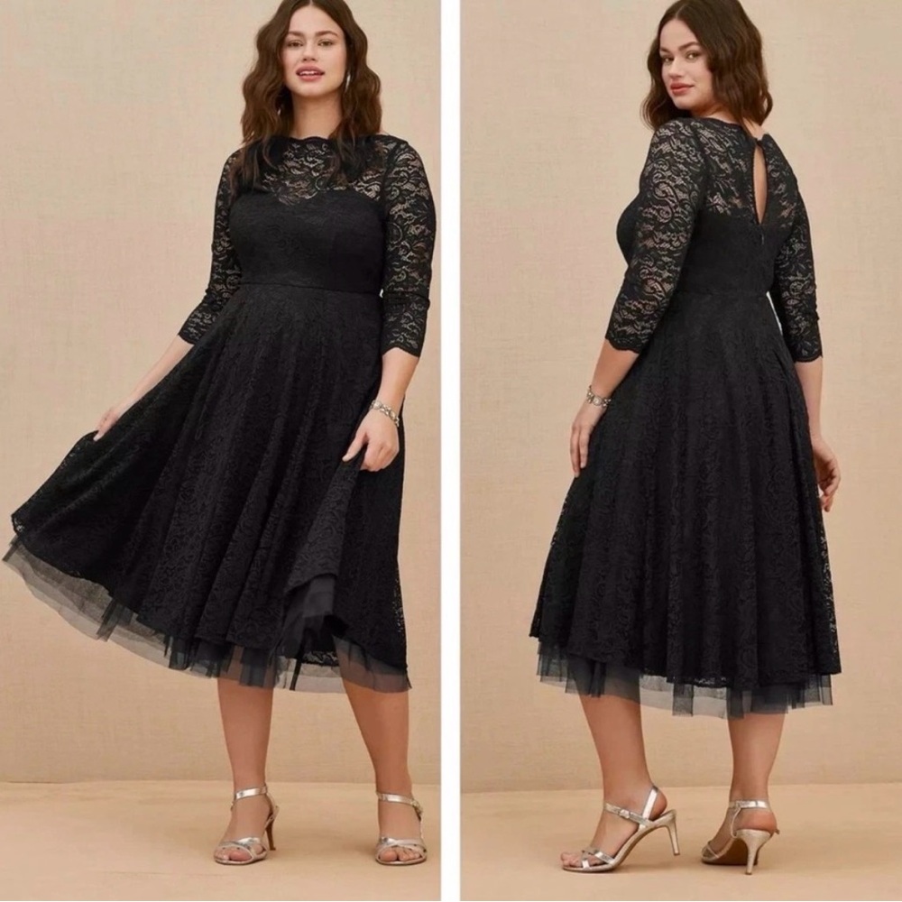 Torrid Black Lace Long Sleeve Dress